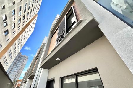 Casa de condomínio à venda com 137m², 3 quartos e 2 vagas Casa de condomínio à venda com 137m², 3 quartos e 2 vagasFachada da Casa