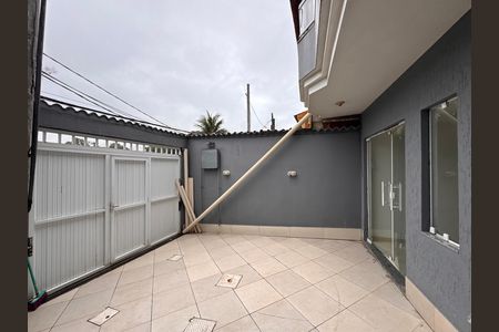 Casa de condomínio para alugar com 88m², 2 quartos e 2 vagas Casa de condomínio para alugar com 88m², 2 quartos e 2 vagasÁrea externa