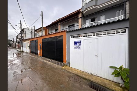 Casa de condomínio para alugar com 88m², 2 quartos e 2 vagas Casa de condomínio para alugar com 88m², 2 quartos e 2 vagasFachada
