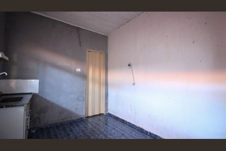 Casa à venda com 50m², 2 quartos e 1 vaga Casa à venda com 50m², 2 quartos e 1 vagaCozinha