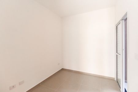 Quarto de apartamento à venda com 1 quarto, 26m² em Guaianases, São Paulo