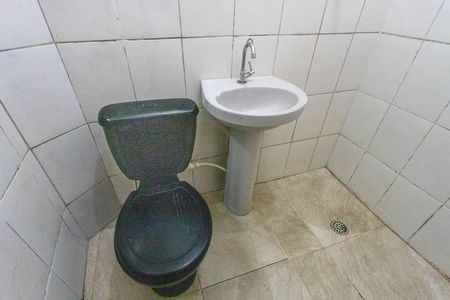 Casa para alugar com 16m², 1 quarto e sem vagaBanheiro 