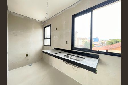 Cozinha de apartamento à venda com 2 quartos, 51m² em Indaiá, Belo Horizonte