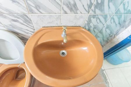 Banheiro de casa para alugar com 2 quartos, 62m² em Vila Rosalia, Guarulhos