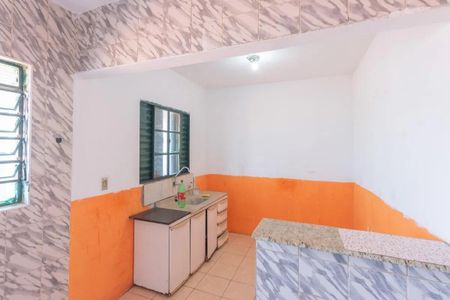 Cozinha de casa para alugar com 2 quartos, 62m² em Vila Rosalia, Guarulhos