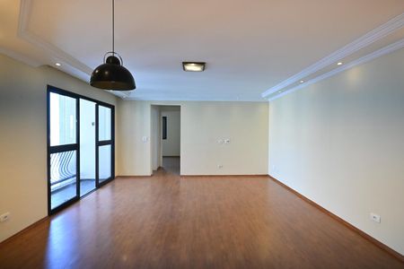 Apartamento à venda com 2 quartos, 67m² em Jardim Henriqueta, Taboão da Serra