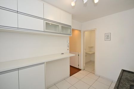 Apartamento à venda com 67m², 2 quartos e 1 vagaCozinha