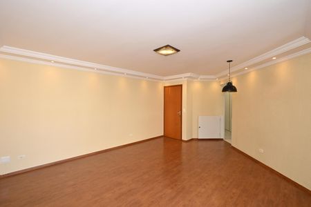 Apartamento à venda com 67m², 2 quartos e 1 vagaSala