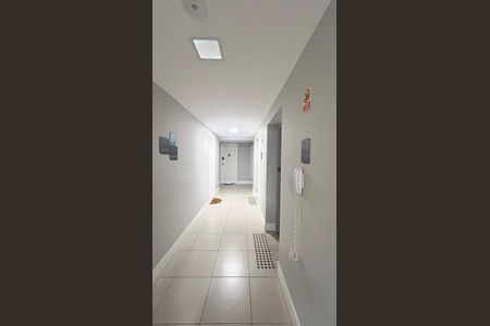 Apartamento para alugar com 28m², 1 quarto e sem vaga Apartamento para alugar com 28m², 1 quarto e sem vagaCorredor