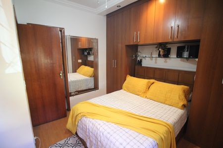Apartamento à venda com 74m², 3 quartos e 2 vagasQuarto 1