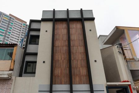 Fachada do prédio de apartamento para alugar com 2 quartos, 45m² em Parada Inglesa, São Paulo