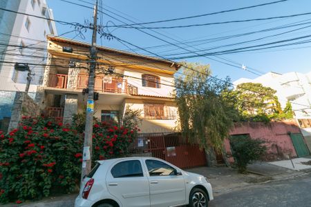 Casa à venda com 133m², 3 quartos e sem vagaFachada