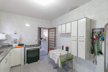 Casa à venda com 133m², 3 quartos e sem vagaCozinha