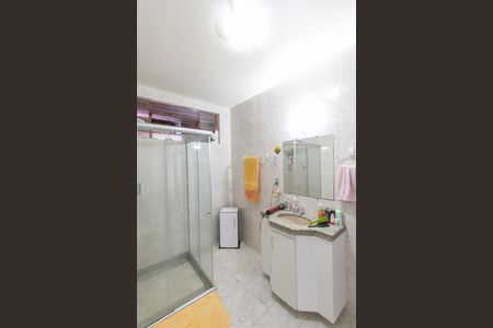 Casa à venda com 133m², 3 quartos e sem vagaBanheiro social