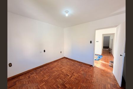Casa para alugar com 30m², 2 quartos e 1 vagaQuarto 1