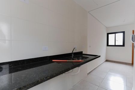 Cozinha de apartamento para alugar com 2 quartos, 45m² em Parada Inglesa, São Paulo