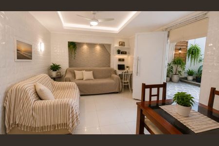 Casa para alugar com 1 quarto, 100m² em Vila Meriti, Duque de Caxias