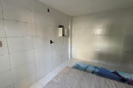 Quarto de casa para alugar com 1 quarto, 100m² em Vila Meriti, Duque de Caxias