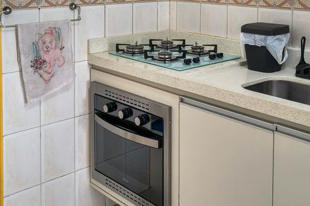 Apartamento para alugar com 85m², 2 quartos e 1 vaga Apartamento para alugar com 85m², 2 quartos e 1 vagaDetalhe da cozinha