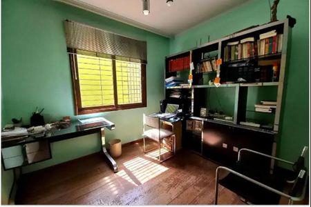 Foto 02 de casa à venda com 4 quartos, 300m² em Partenon, Porto Alegre