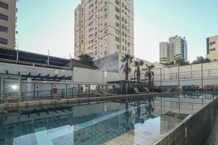 Apartamento para alugar com 37m², 1 quarto e 1 vagaÁrea comum - Piscina