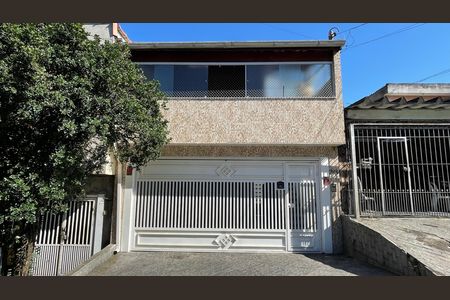 Fachada de casa à venda com 6 quartos, 300m² em Cidade Líder, São Paulo