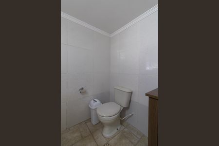 Casa à venda com 300m², 6 quartos e 2 vagas Casa à venda com 300m², 6 quartos e 2 vagasCasa 2 Lavabo Externo