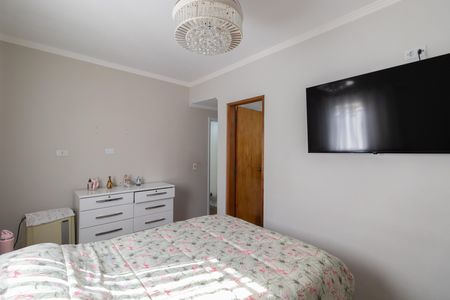 Casa à venda com 300m², 6 quartos e 2 vagas Casa à venda com 300m², 6 quartos e 2 vagasCasa 2 Suíte