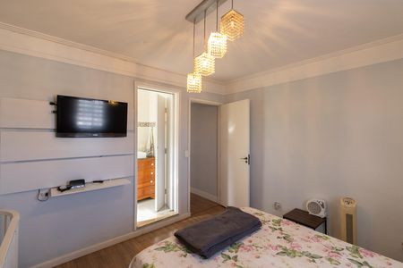 Casa à venda com 300m², 6 quartos e 2 vagas Casa à venda com 300m², 6 quartos e 2 vagasCasa 1 Suíte