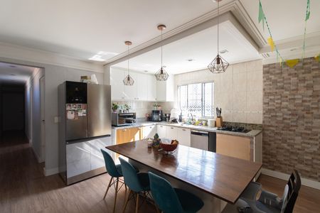Casa 1 Sala e Cozinha de casa à venda com 6 quartos, 300m² em Cidade Líder, São Paulo