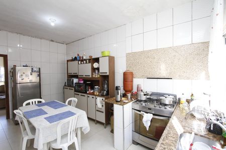 Casa à venda com 190m², 6 quartos e 5 vagasCozinha
