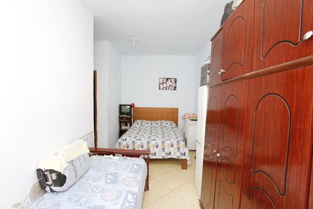 Casa à venda com 190m², 6 quartos e 5 vagasQuarto 2 - Suíte