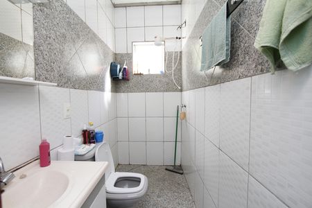 Casa à venda com 190m², 6 quartos e 5 vagasBanheiro da Suíte