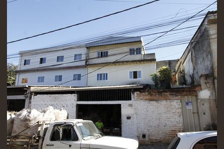 Fachada de casa à venda com 6 quartos, 190m² em Vista Alegre, Belo Horizonte