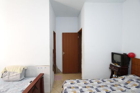 Casa à venda com 190m², 6 quartos e 5 vagasQuarto 2 - Suíte