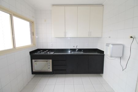 Apartamento para alugar com 133m², 4 quartos e 2 vagasCozinha