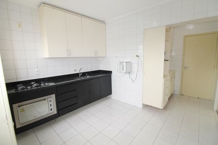 Cozinha de apartamento para alugar com 4 quartos, 133m² em Parque Residencial Aquarius, São José dos Campos