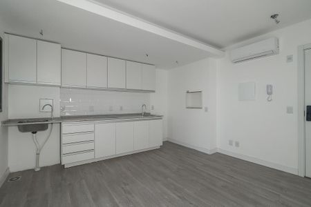 Apartamento para alugar com 37m², 1 quarto e 1 vagaSala / Cozinha