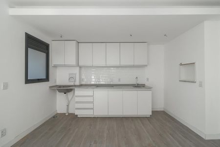 Apartamento para alugar com 37m², 1 quarto e 1 vagaSala / Cozinha