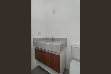Banheiro da Suíte de apartamento para alugar com 1 quarto, 37m² em Jardim do Salso, Porto Alegre