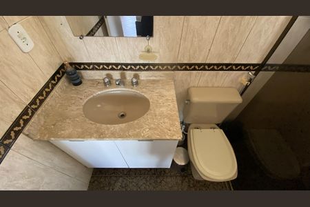 Apartamento para alugar com 136m², 3 quartos e 1 vagaBanheiro da Suíte 1
