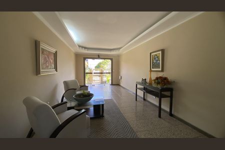 Apartamento para alugar com 136m², 3 quartos e 1 vagaÁrea comum