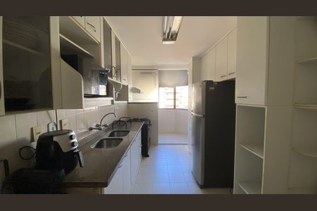 Apartamento para alugar com 136m², 3 quartos e 1 vagaCozinha
