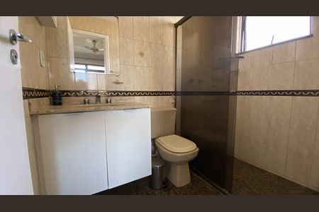 Apartamento para alugar com 136m², 3 quartos e 1 vagaBanheiro da Suíte 1