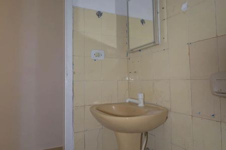 Casa para alugar com 48m², 1 quarto e sem vagaBanheiro 
