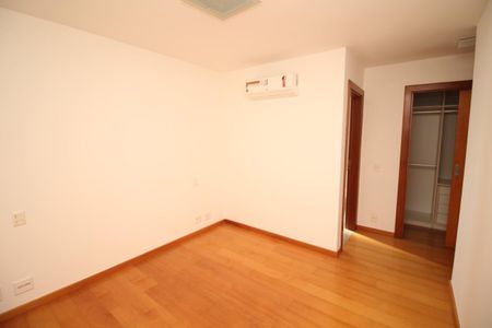 Suíte de apartamento à venda com 3 quartos, 113m² em Santo Agostinho, Belo Horizonte