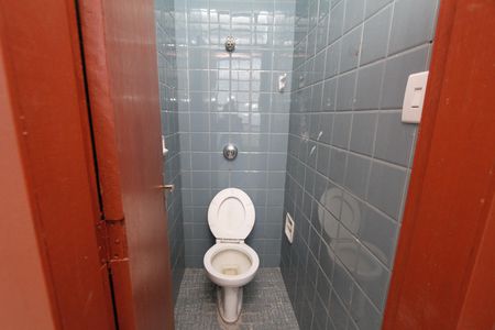 Apartamento para alugar com 90m², 2 quartos e sem vagaBanheiro de serviço