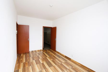 Apartamento para alugar com 90m², 2 quartos e sem vagaSala