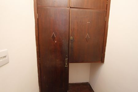 Apartamento para alugar com 90m², 2 quartos e sem vagaQuarto de serviço