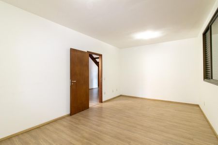 Quarto 4 de casa à venda com 4 quartos, 398m² em Jardim das Paineiras, Campinas